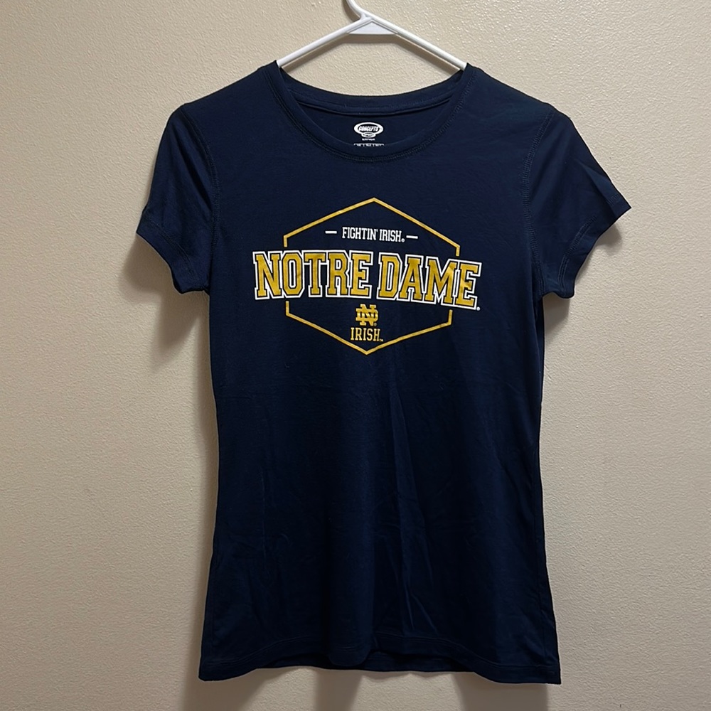 Norte Dame t-shirt Size S 🔵navy blue